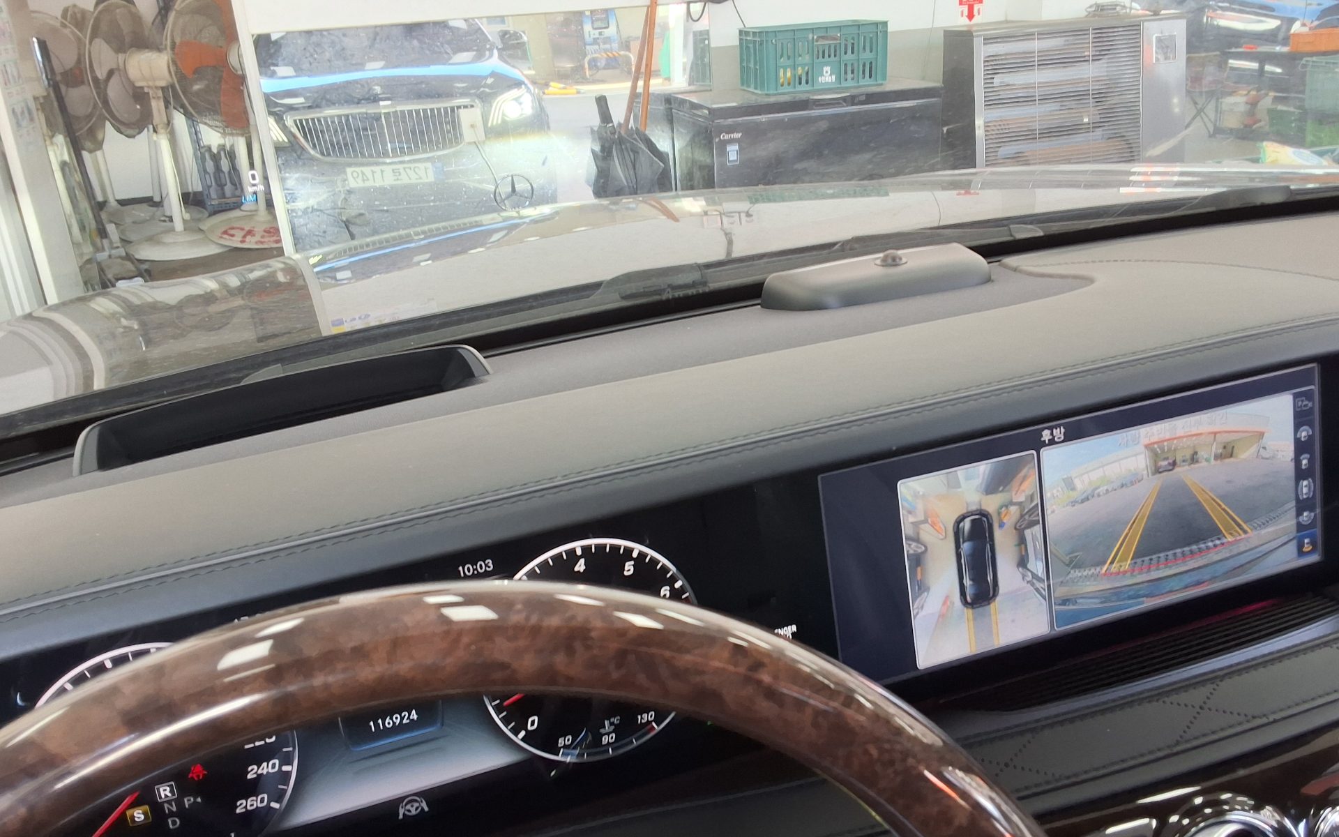 مرسيدس بنز S Class 2020 S560