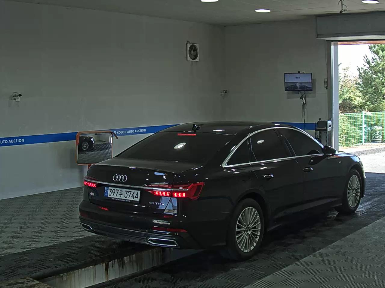 أودي إيه 6 2021 بريميوم