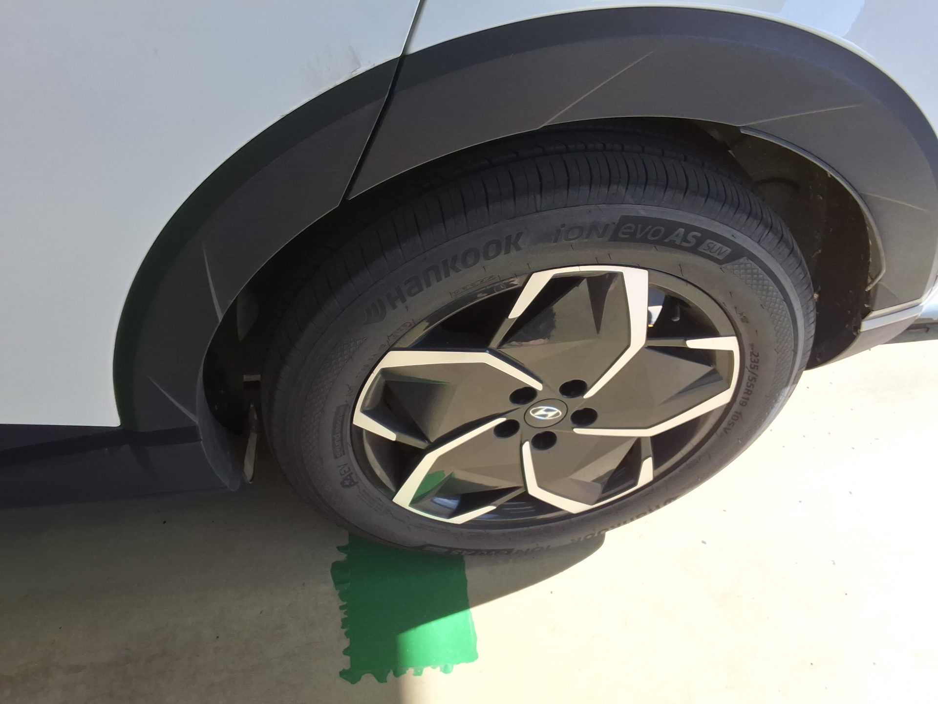 هيونداي أيونيك 2024 EV طويل المدى إكسكلوسيف