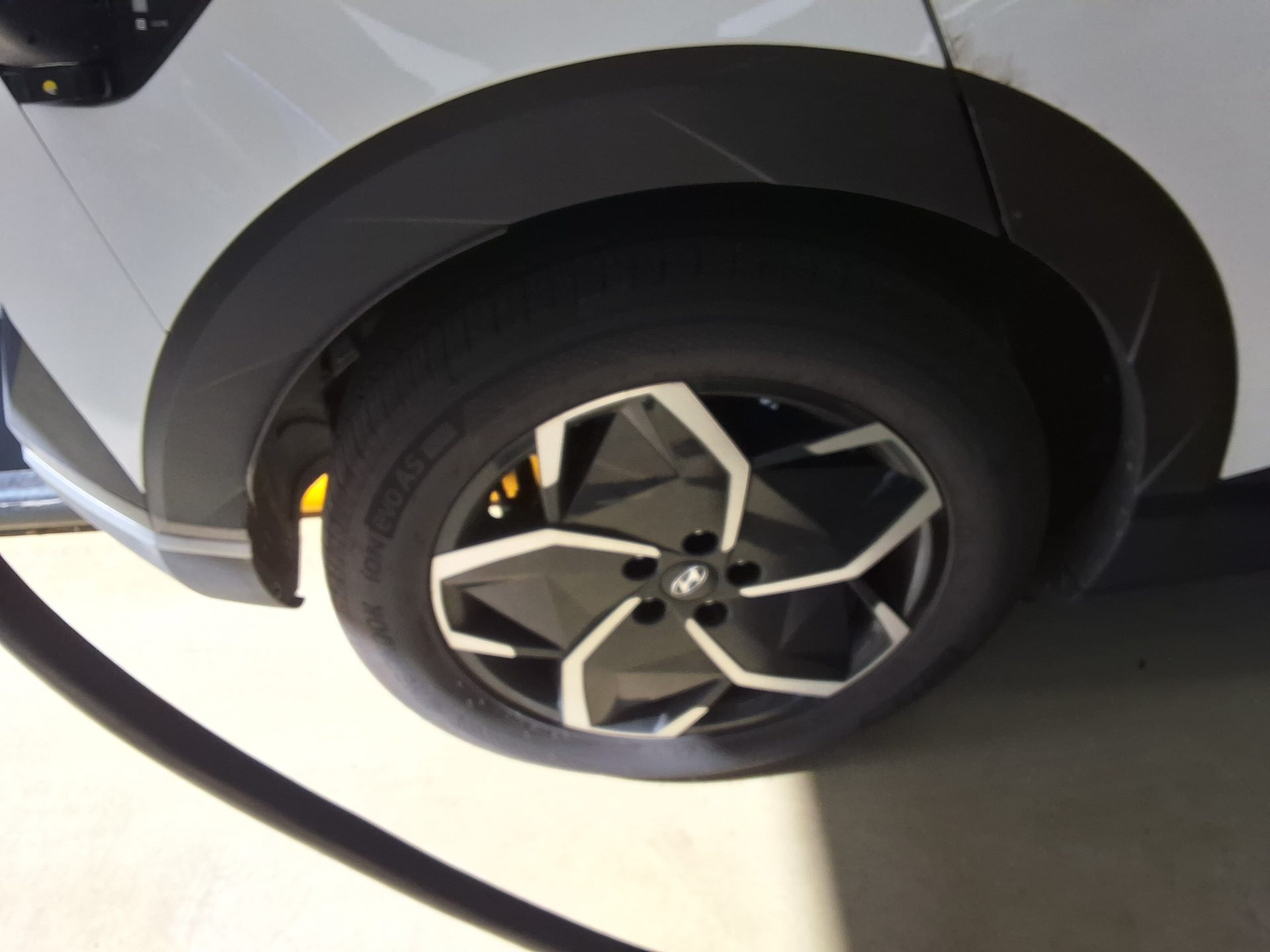 هيونداي أيونيك 2024 EV طويل المدى إكسكلوسيف