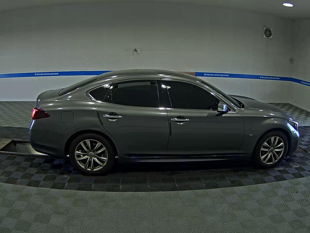 إنفينيتي Q70 2019 STYLE