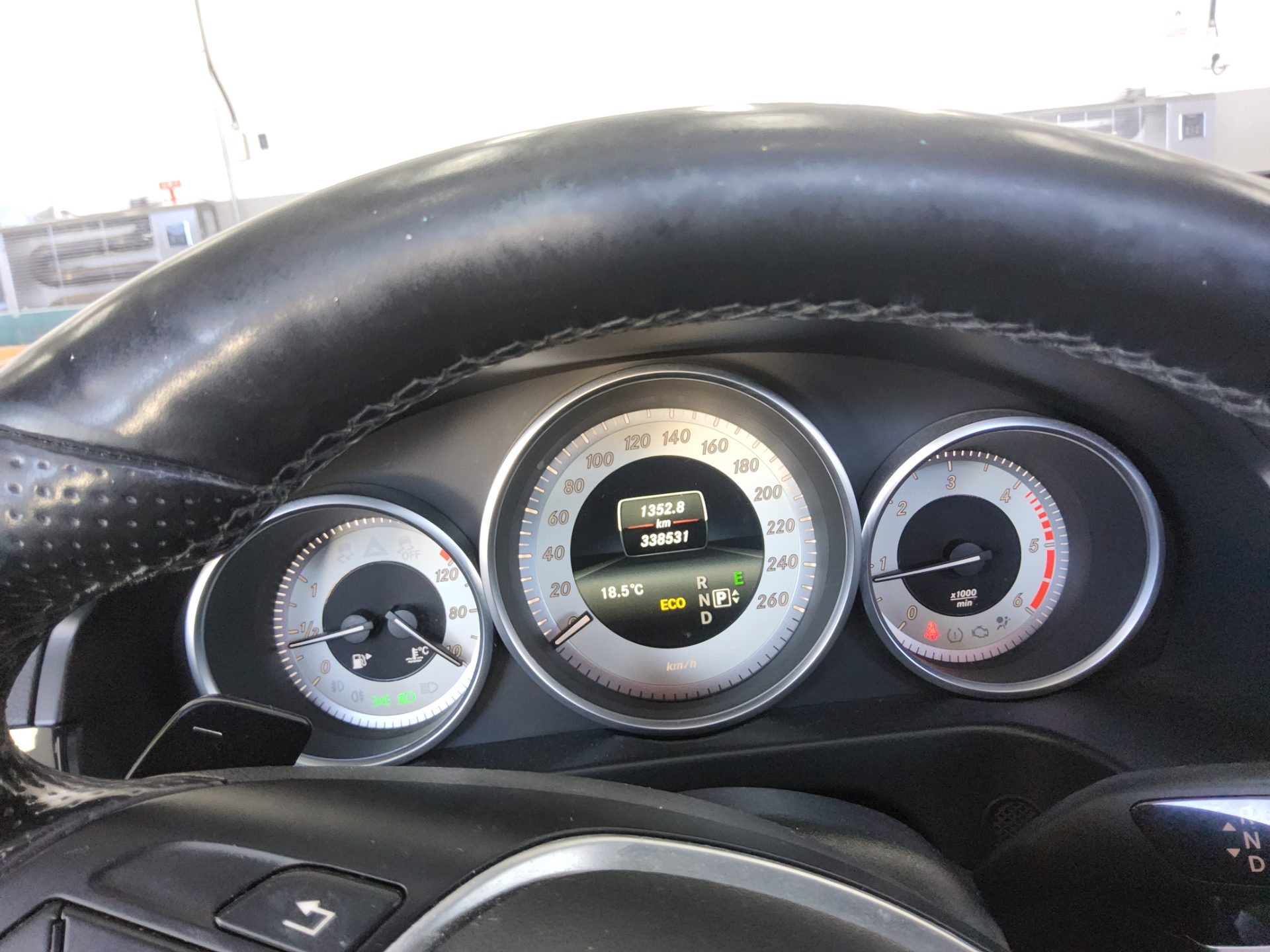 مرسيدس بنز E Class 2016 E220