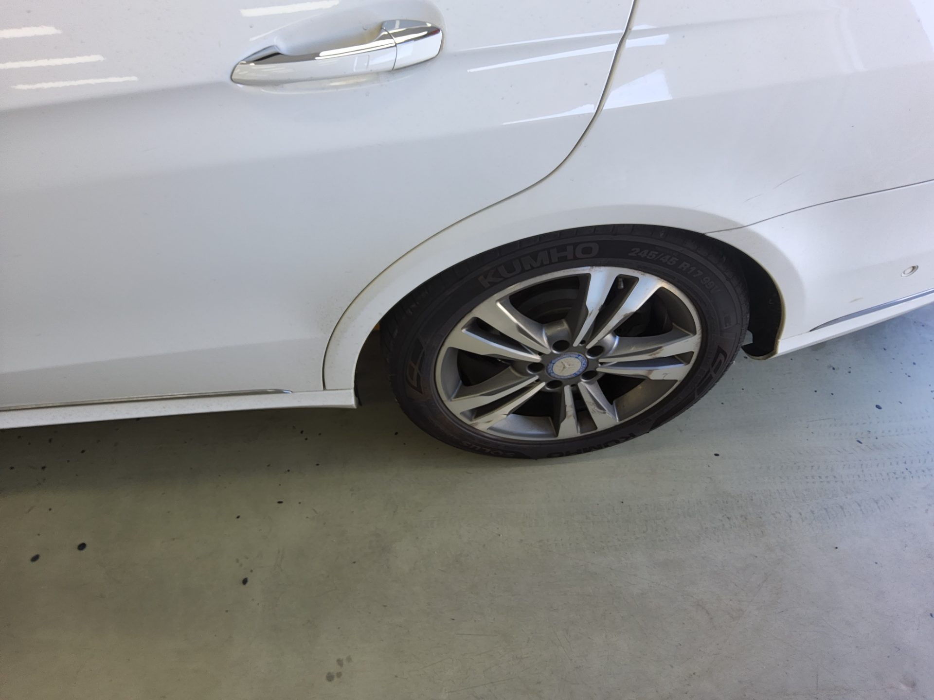 مرسيدس بنز E Class 2016 E220