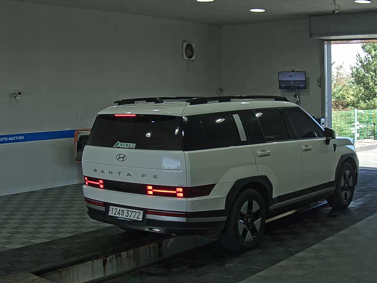 هيونداي سانتا في 2025 دفع رباعي PRESTIGE