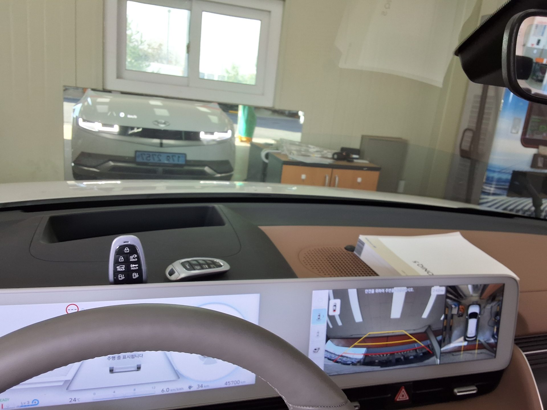 هيونداي أيونيك 2024 EV طويل المدى PRESTIGE