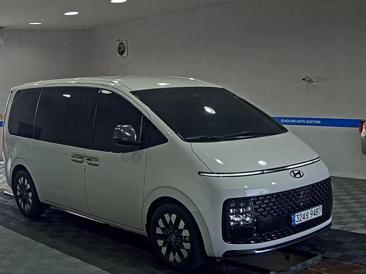 هيونداي ستاريا 2023 PRESTIGE