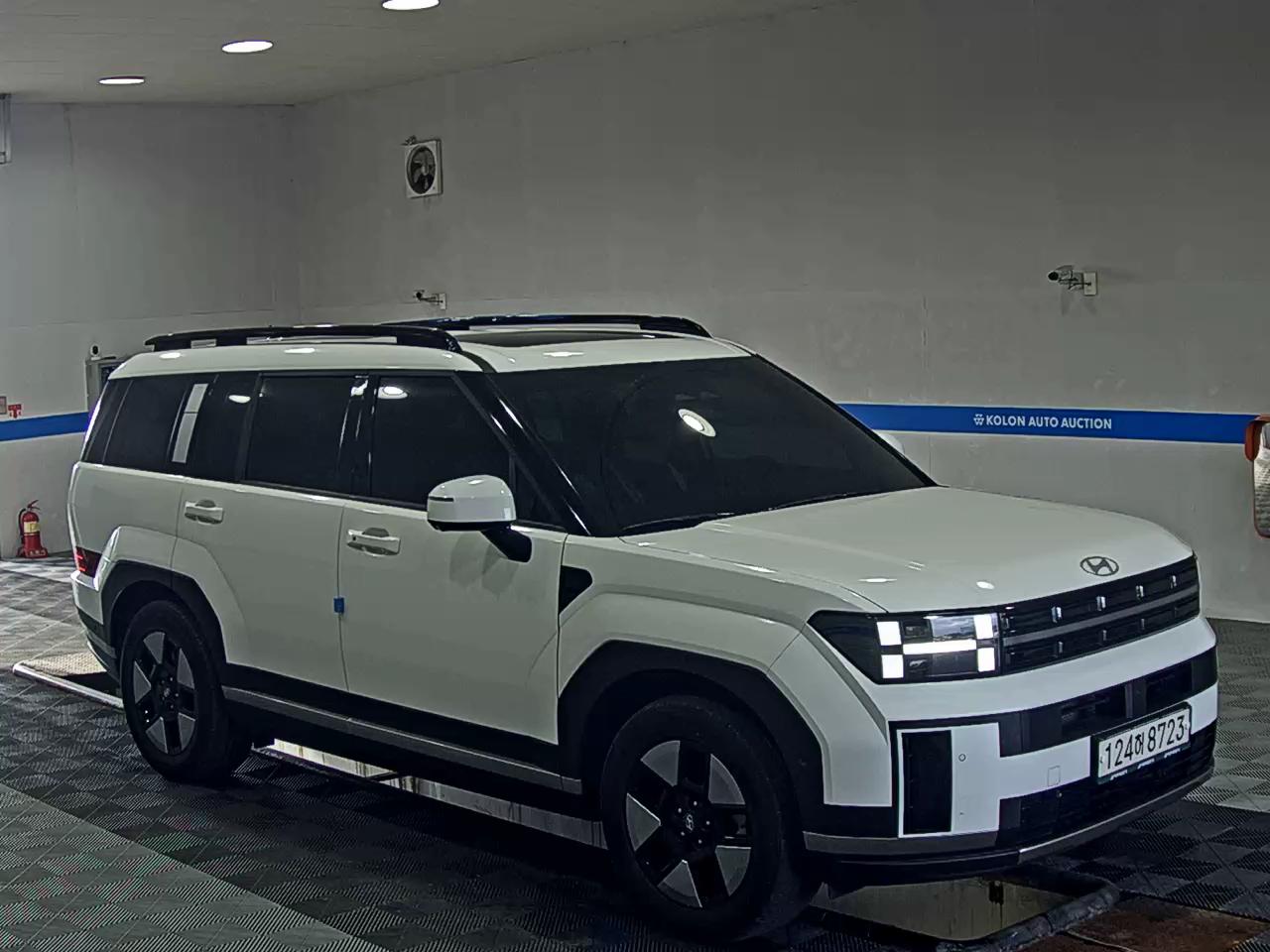 هيونداي سانتا في 2025 دفع رباعي PRESTIGE
