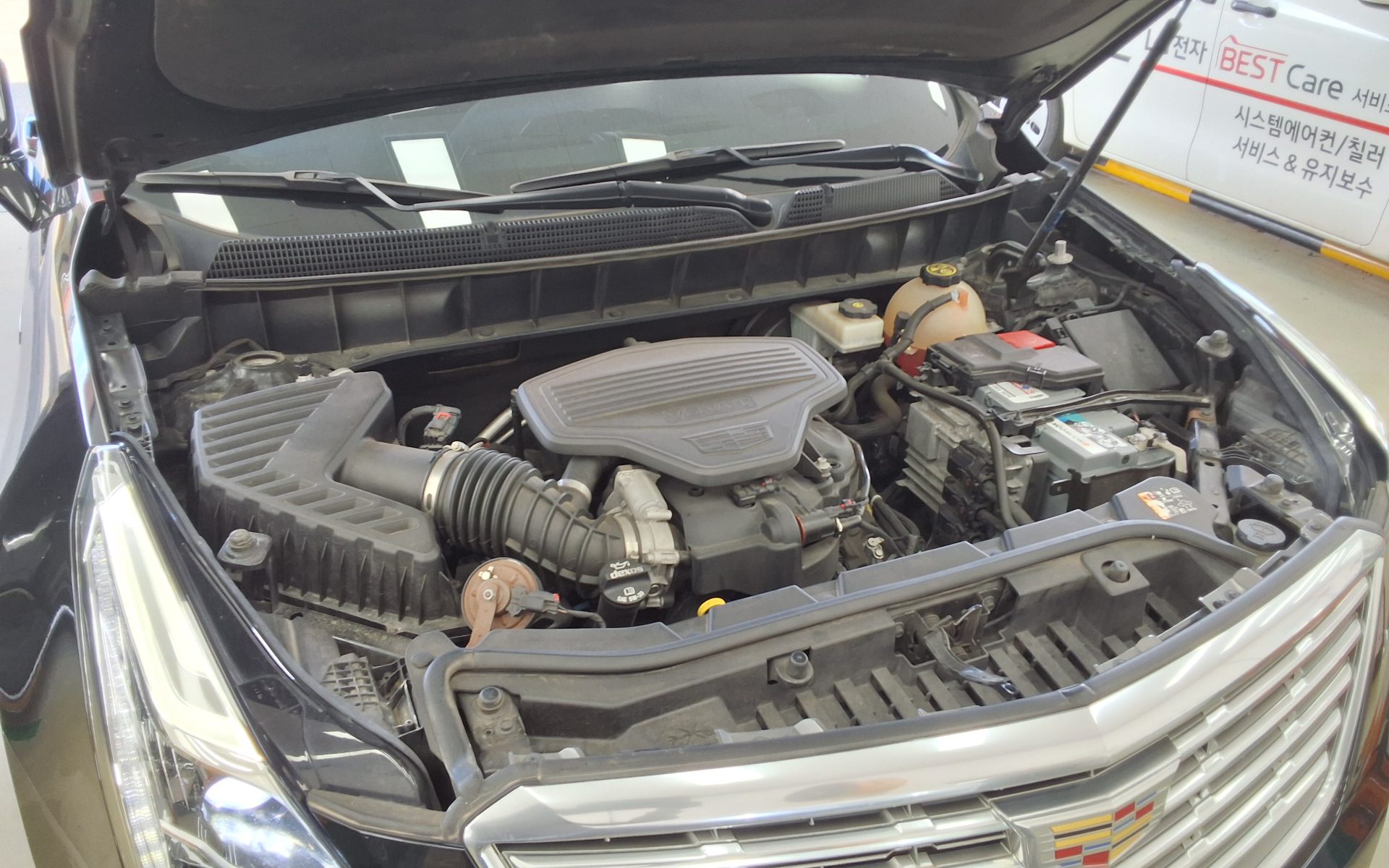 كاديلاك Xt5 2019