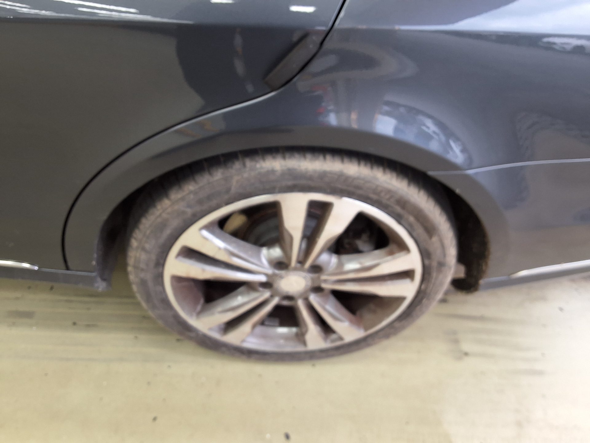 مرسيدس بنز E Class 2014 4MATIC