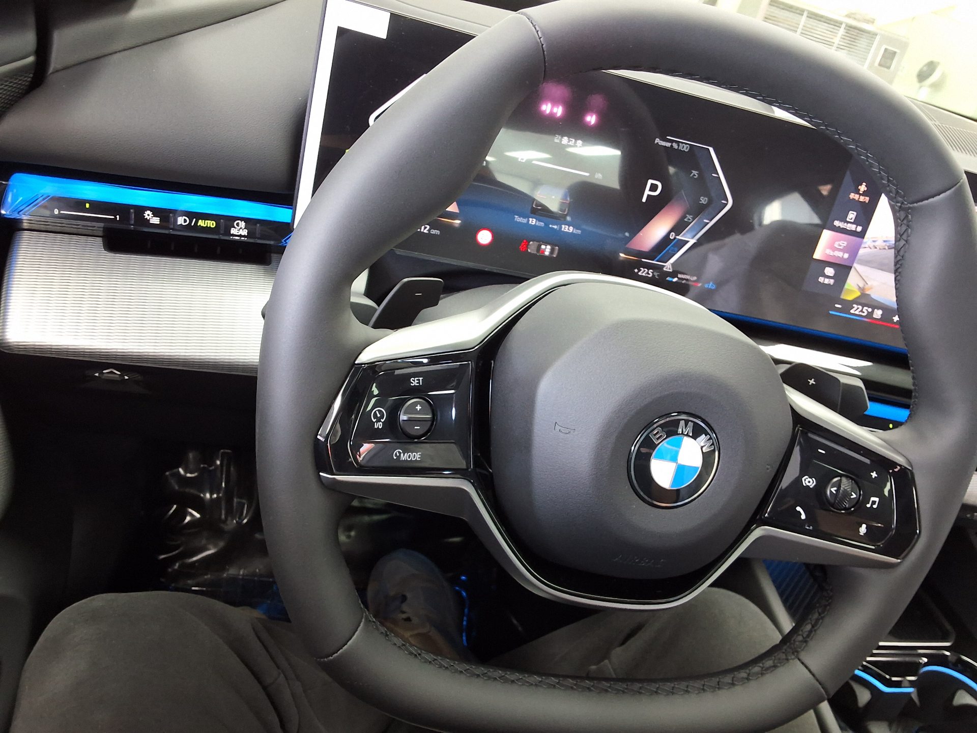 بي إم دبليو 5 Series 2026 520i