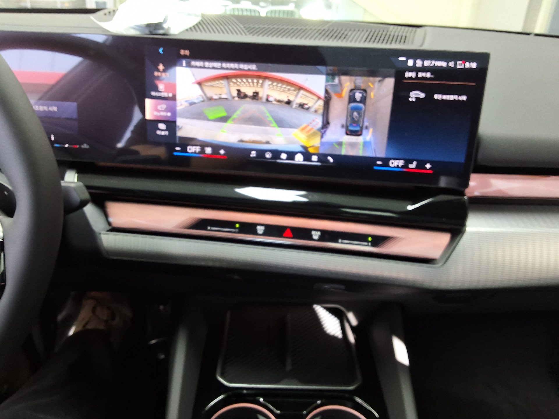 بي إم دبليو 5 Series 2026 520i