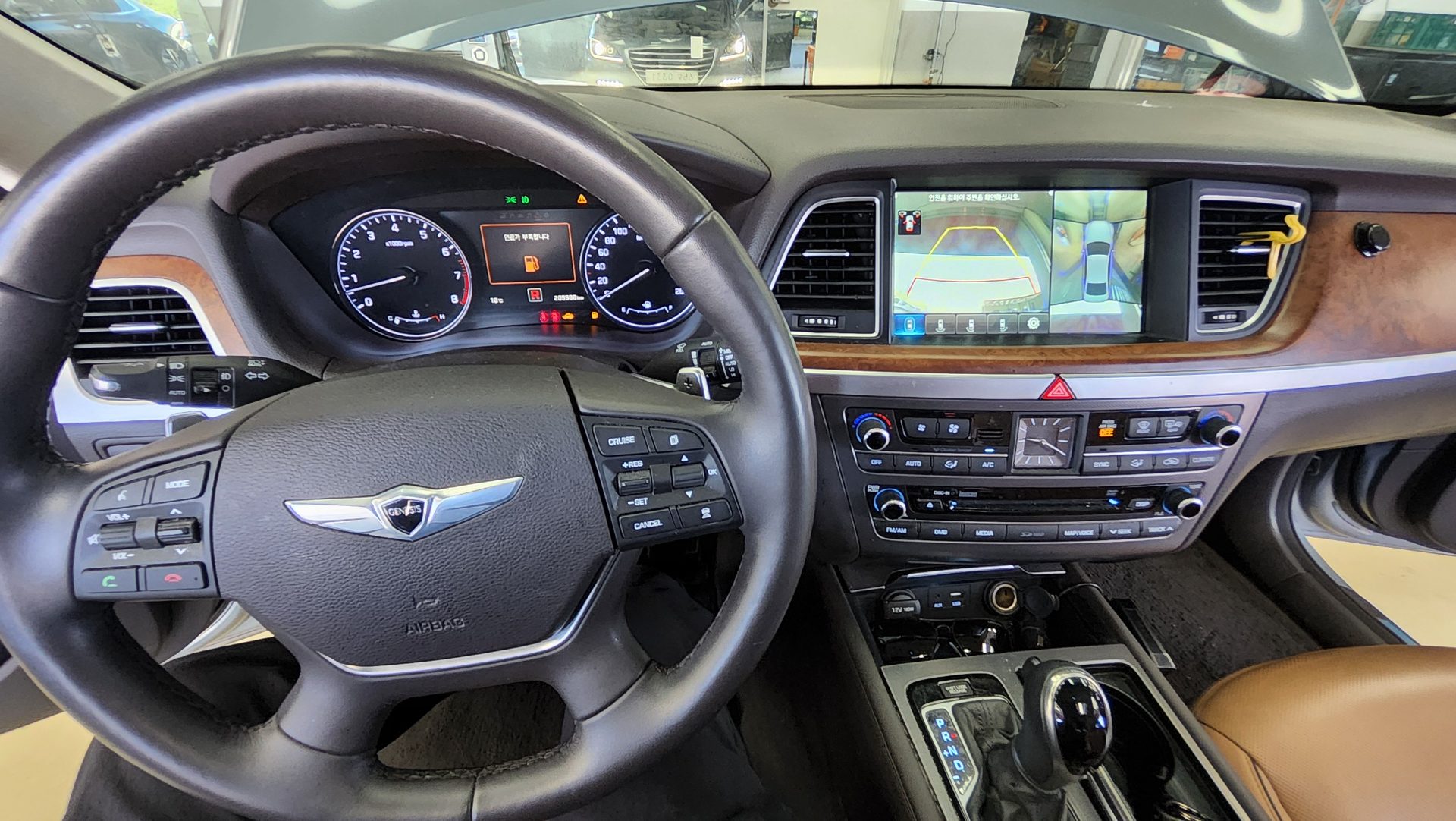 هيونداي جينيسيس Dh G330 مودرن 2016 دفع رباعي