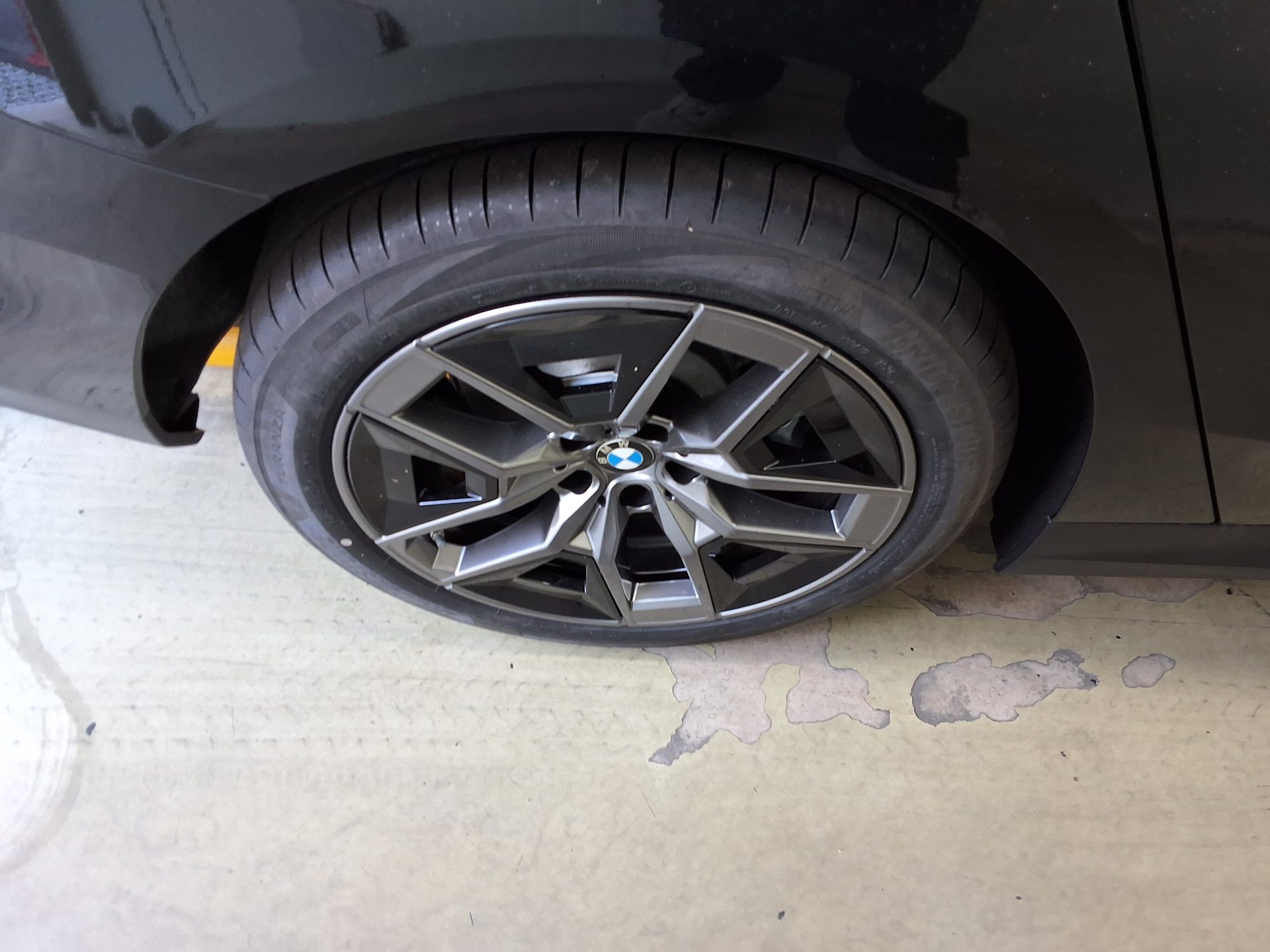 بي إم دبليو 5 Series 2026 520i