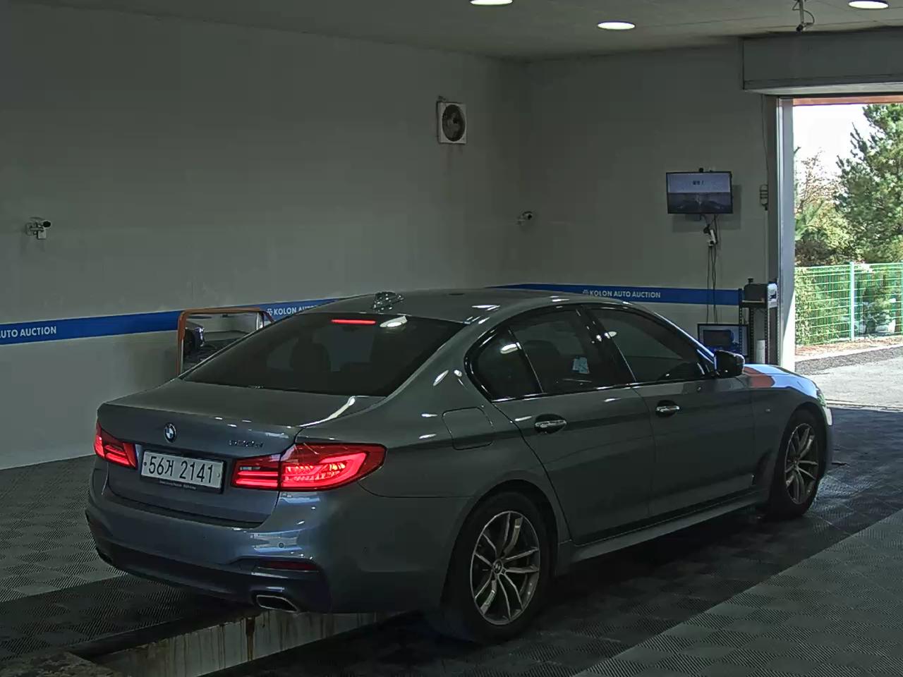 بي إم دبليو 5 Series 2017 SPORT PLUS