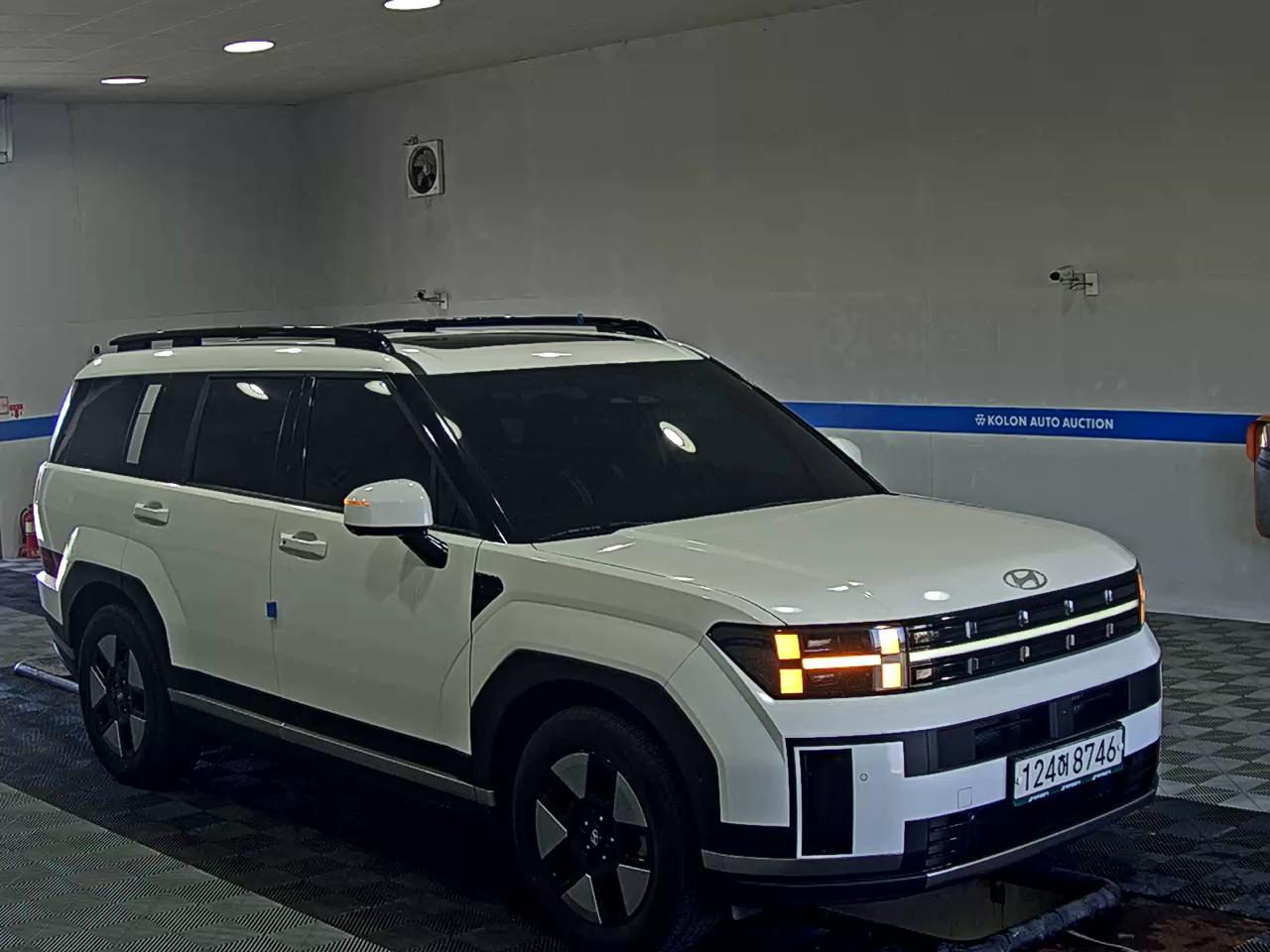 هيونداي سانتا في 2025 دفع رباعي PRESTIGE