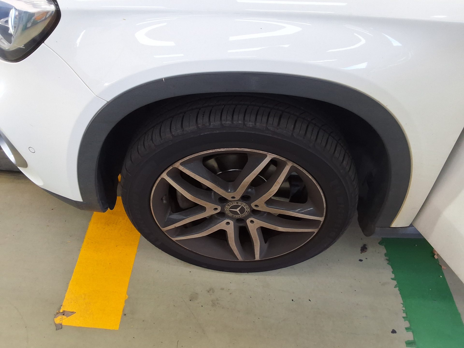 مرسيدس بنز جي إل إيه Class 2019 بريميوم