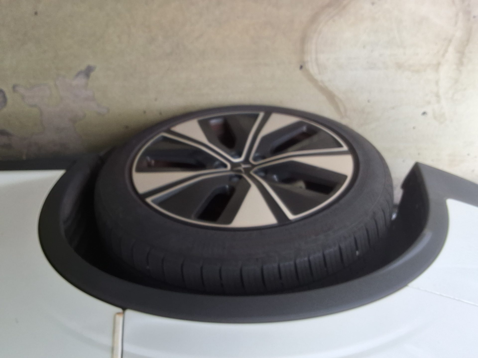 Polestar Polestar 2 2023 طويل المدى
