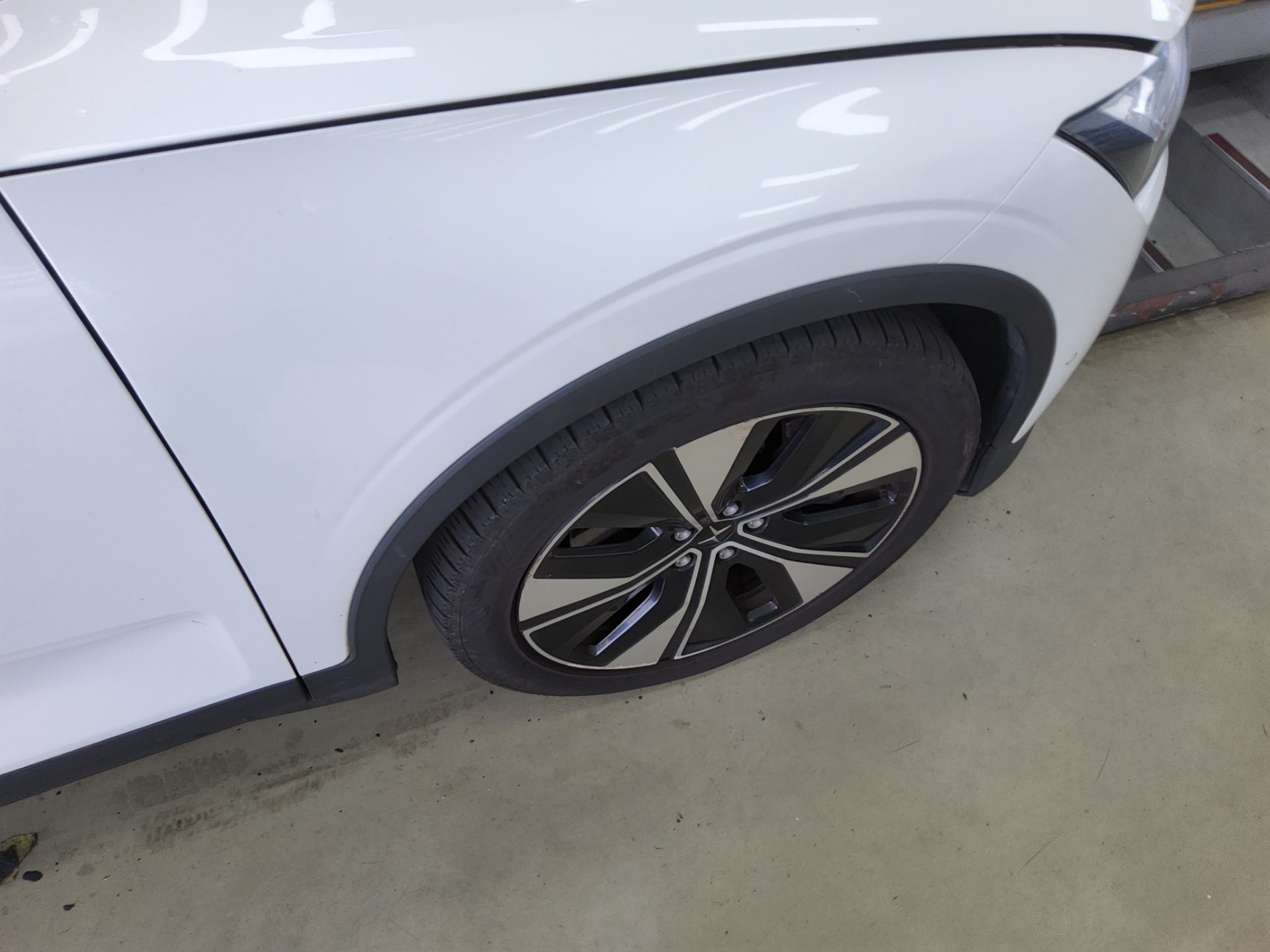 Polestar Polestar 2 2023 طويل المدى
