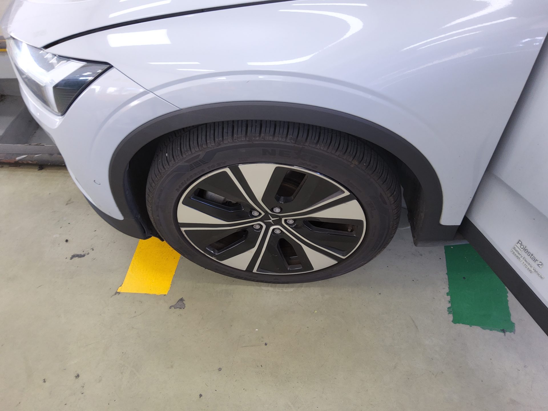 Polestar Polestar 2 2023 طويل المدى