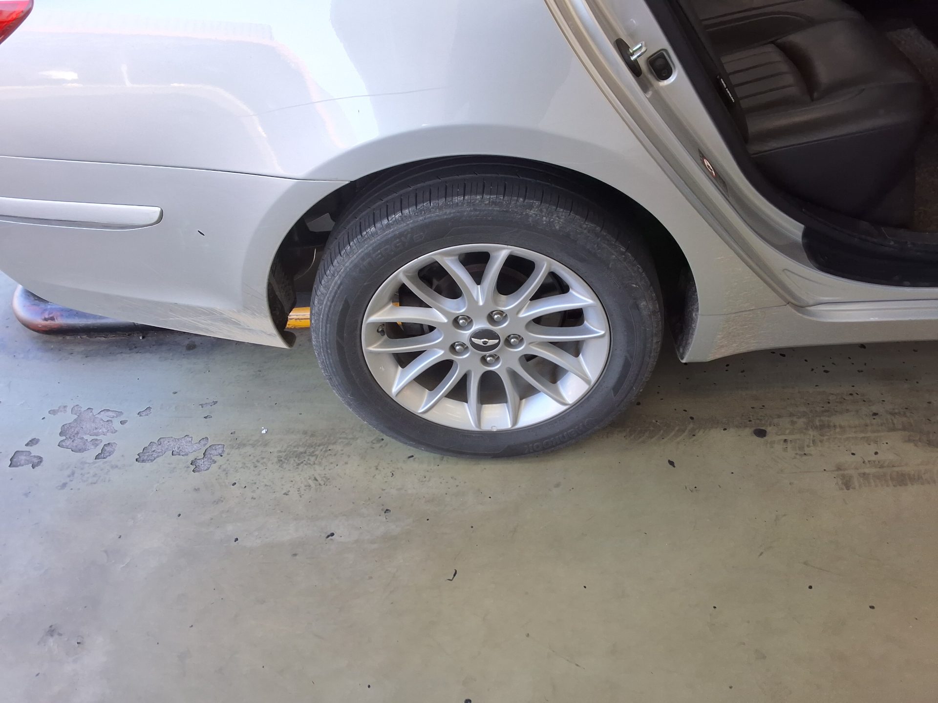 هيونداي جينيسيس Dh G330 مودرن 2009 فاخر VIP