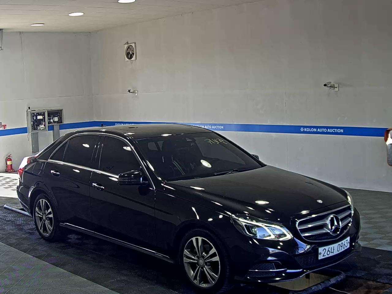 مرسيدس بنز E Class 2016 E220