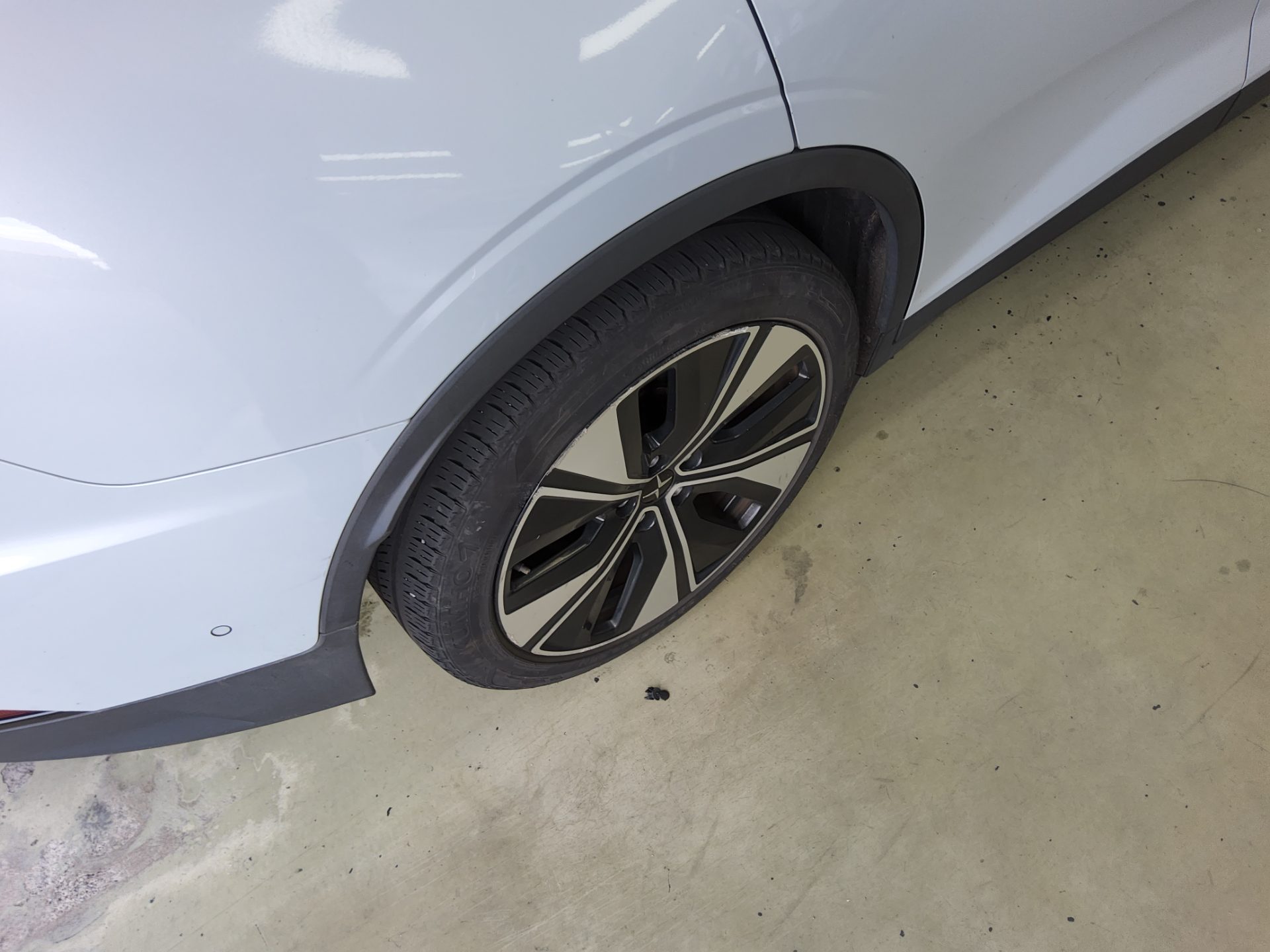 Polestar Polestar 2 2023 طويل المدى