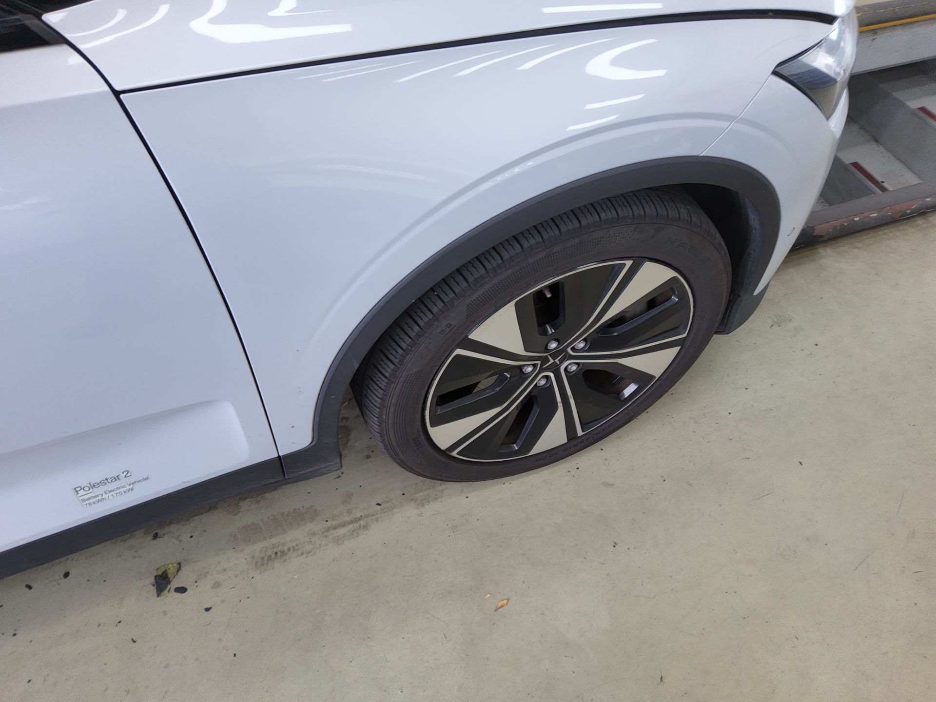 Polestar Polestar 2 2023 طويل المدى