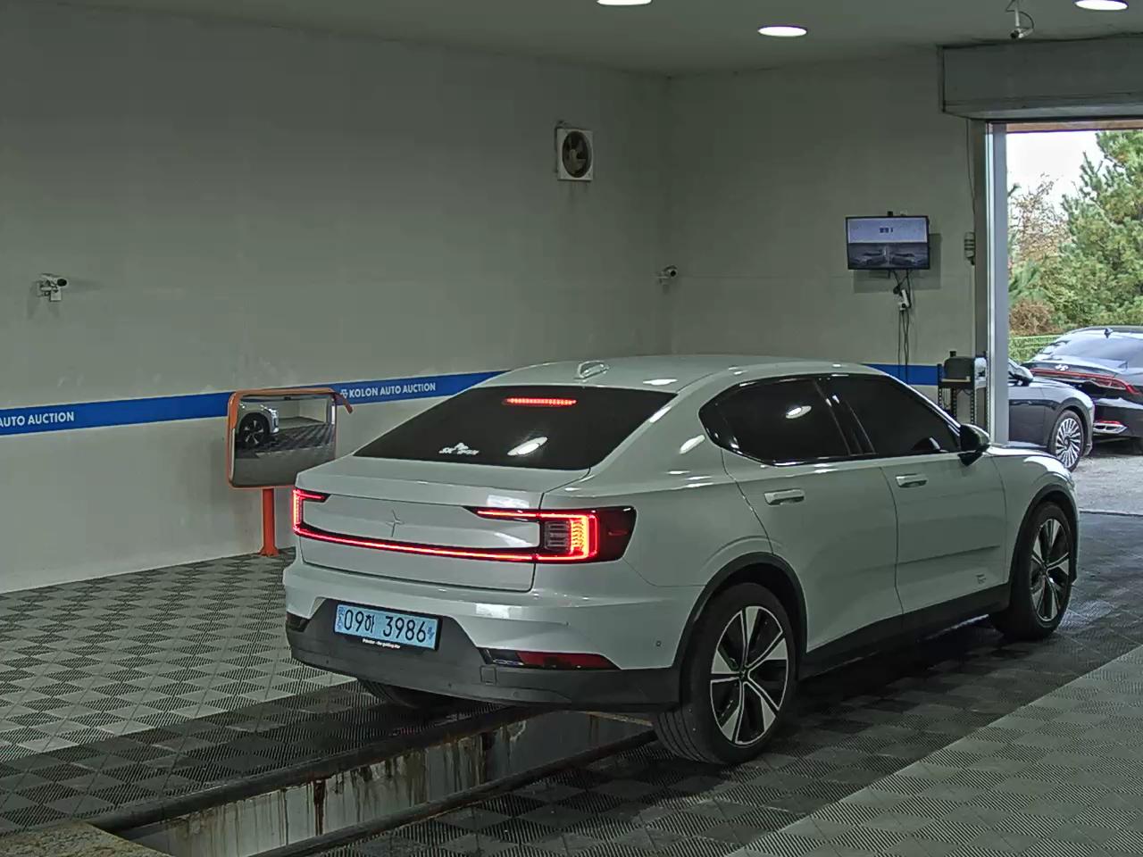 Polestar Polestar 2 2023 طويل المدى