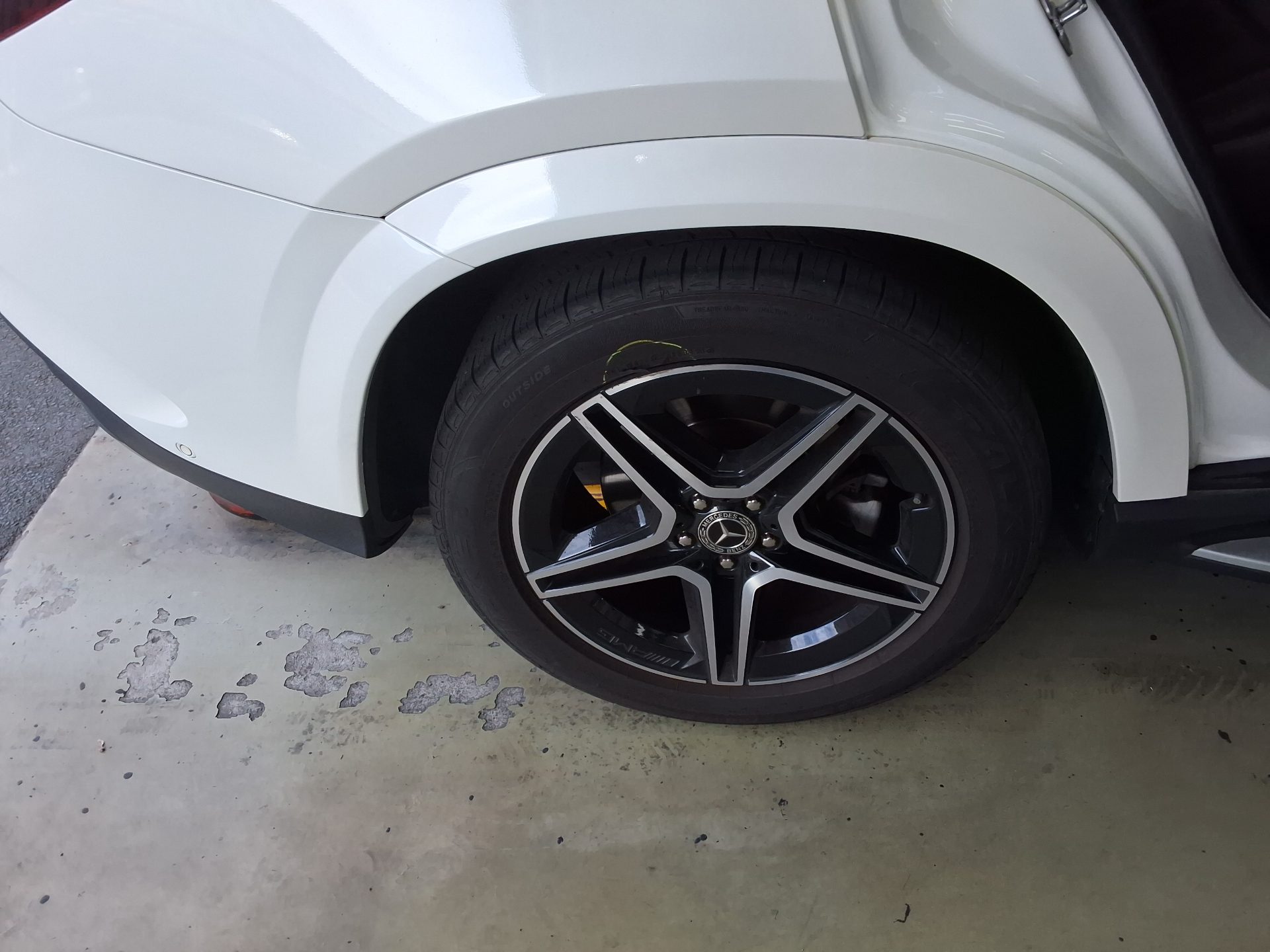 مرسيدس بنز جي إل إي Class 2021 4MATIC