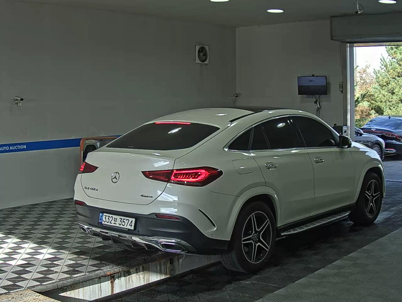 مرسيدس بنز جي إل إي Class 2021 4MATIC