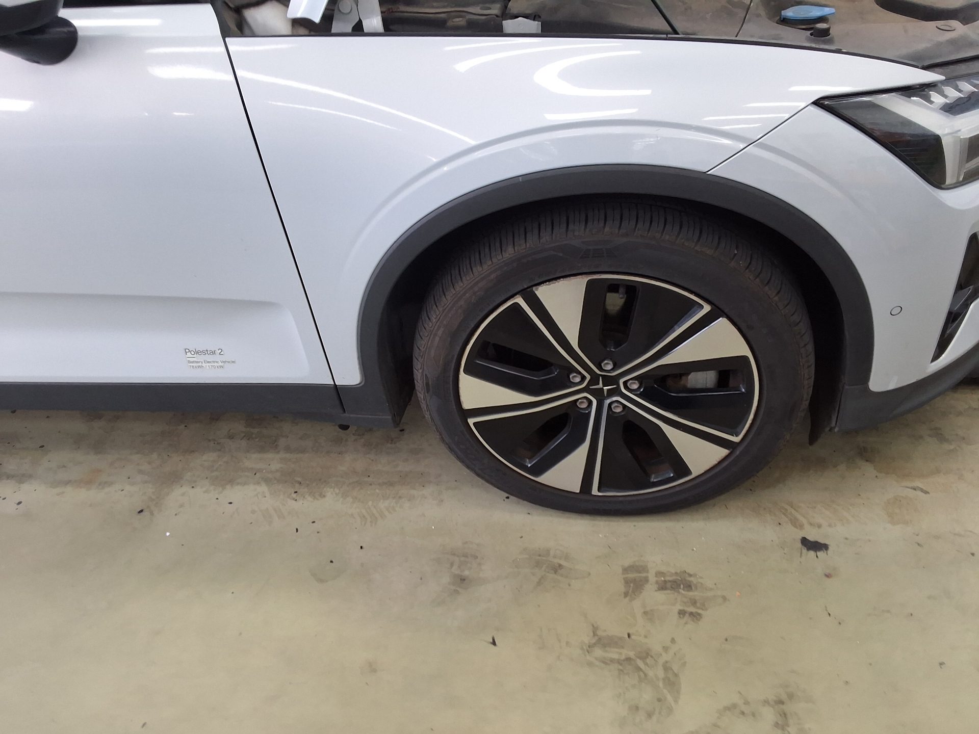 Polestar Polestar 2 2023 طويل المدى