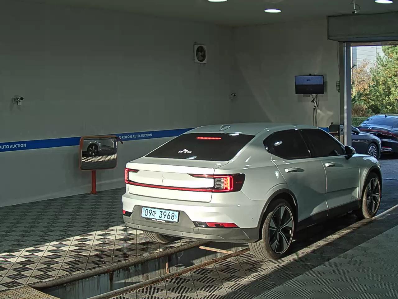 Polestar Polestar 2 2023 طويل المدى