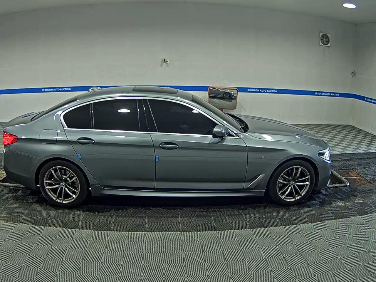 بي إم دبليو 5 Series 2020 SPORT PLUS