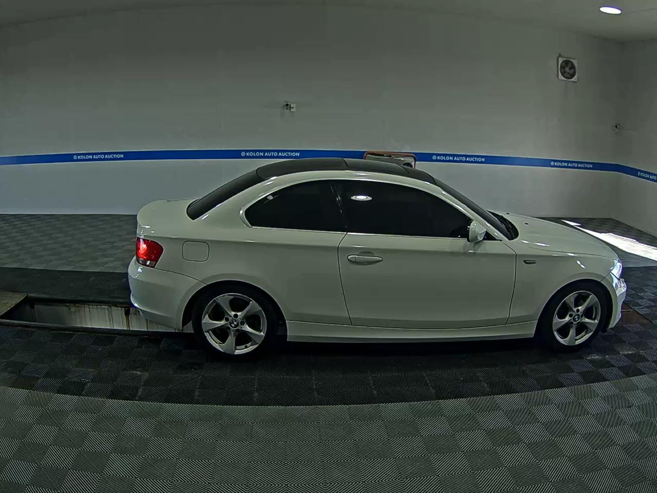 بي إم دبليو 1 Series 2012 120d