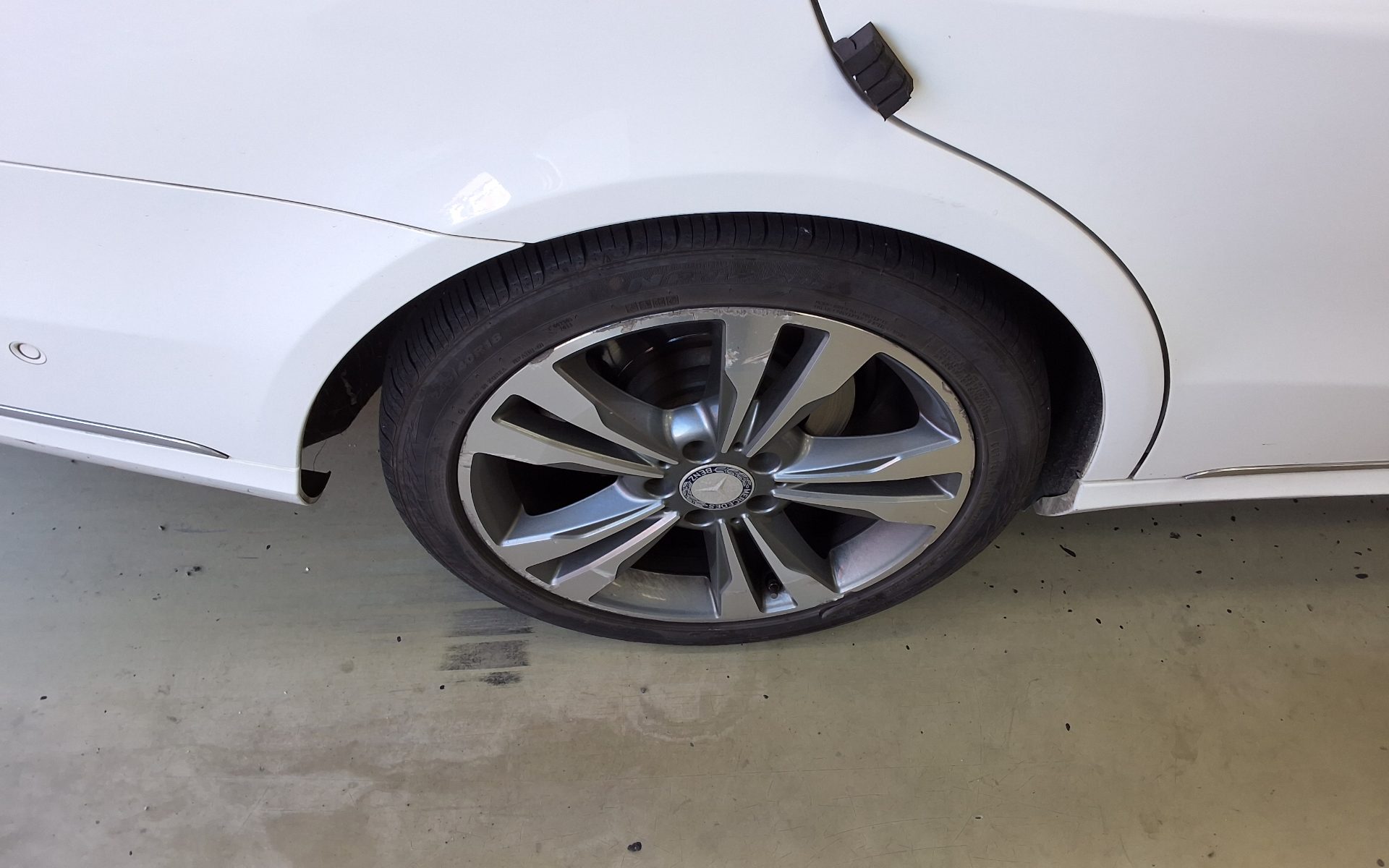 مرسيدس بنز E Class 2014 4MATIC