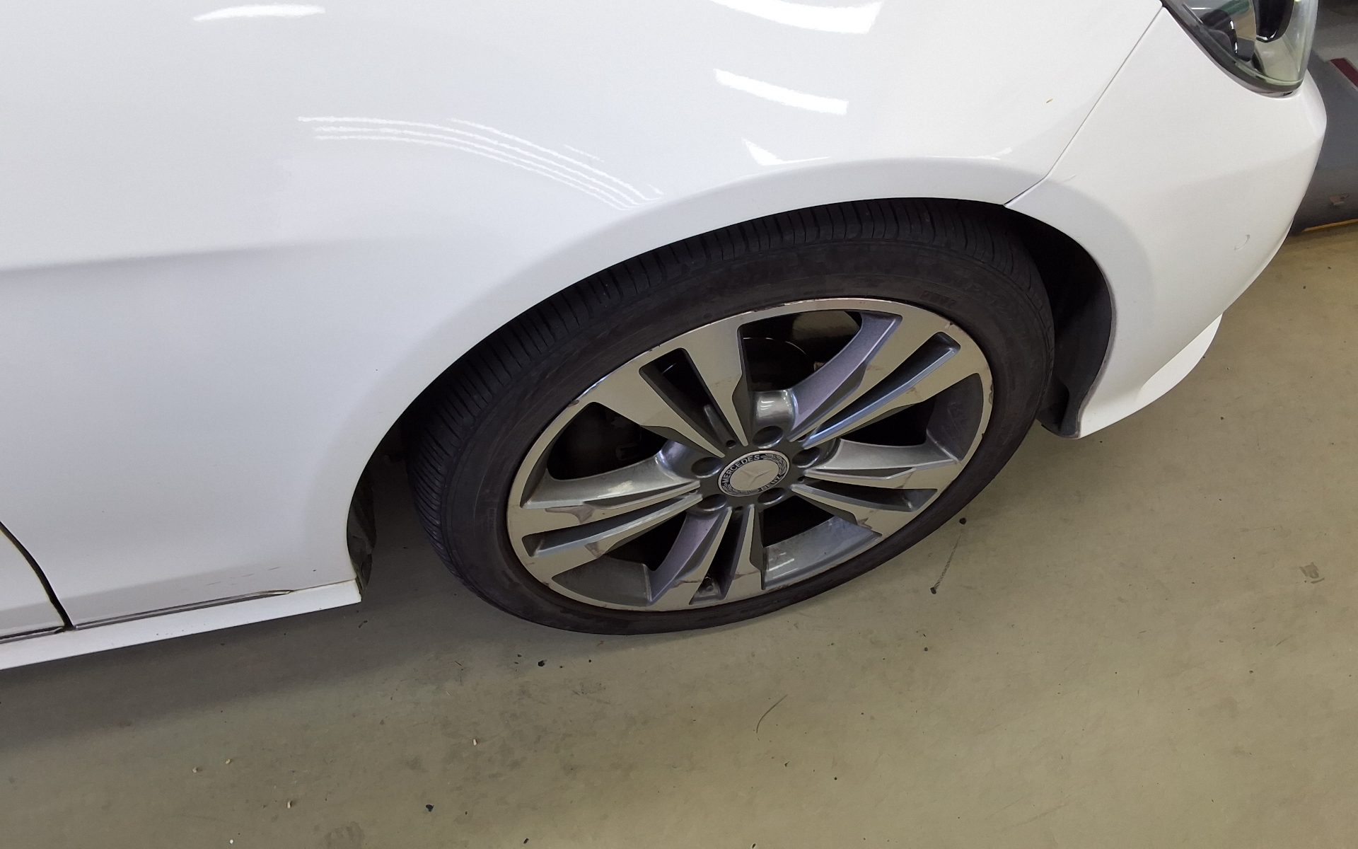 مرسيدس بنز E Class 2014 4MATIC