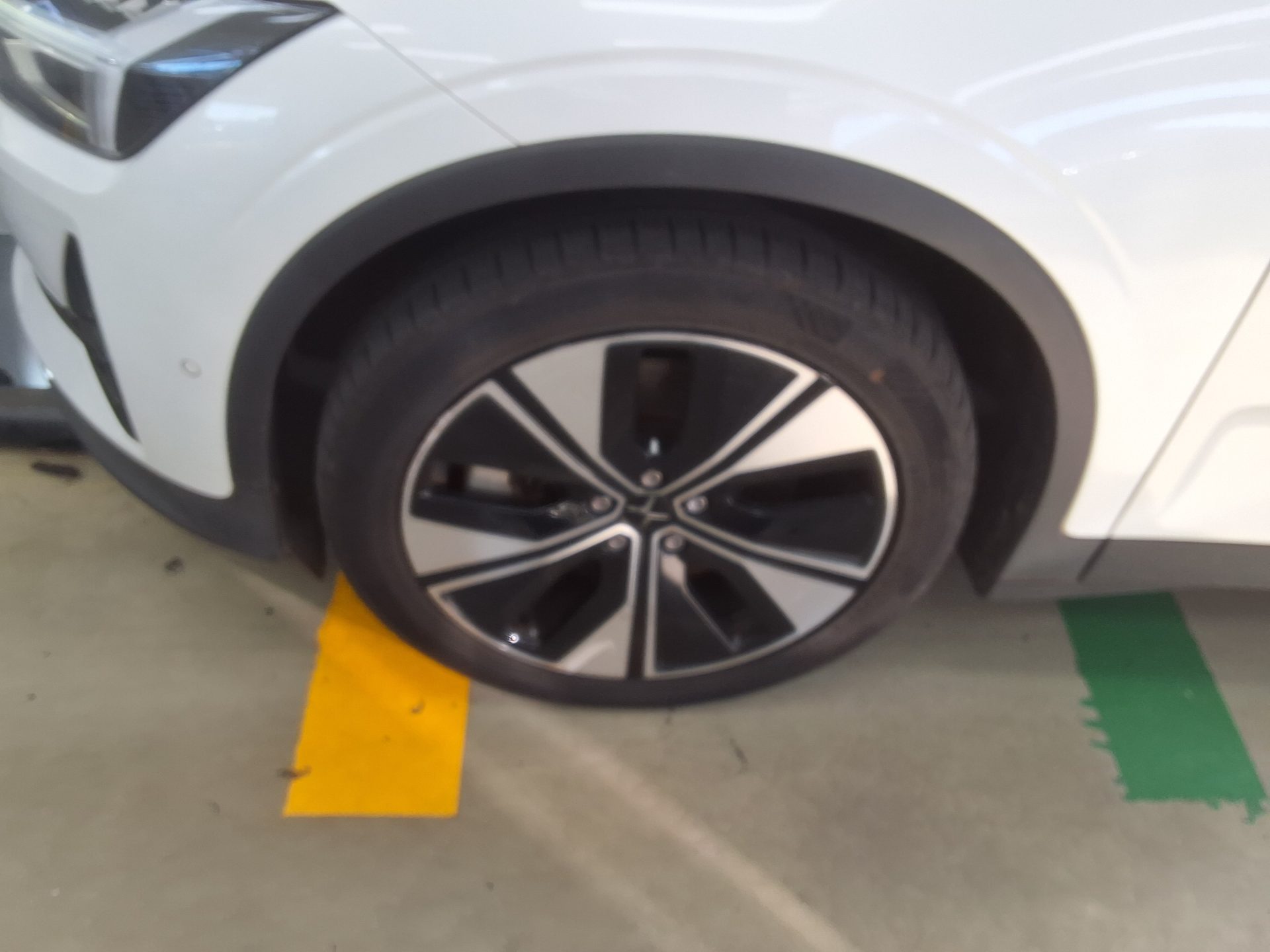 Polestar Polestar 2 2023 طويل المدى