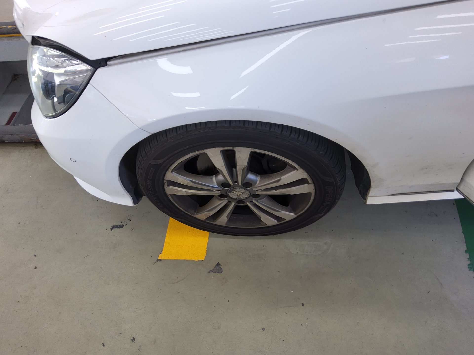 مرسيدس بنز E Class 2014 E220