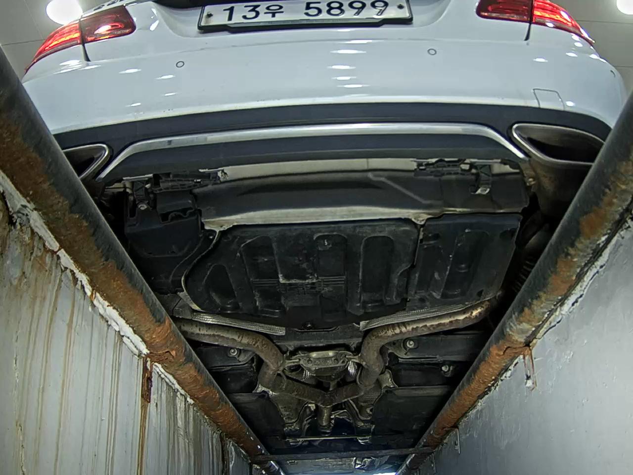 مرسيدس بنز E Class 2014 E220