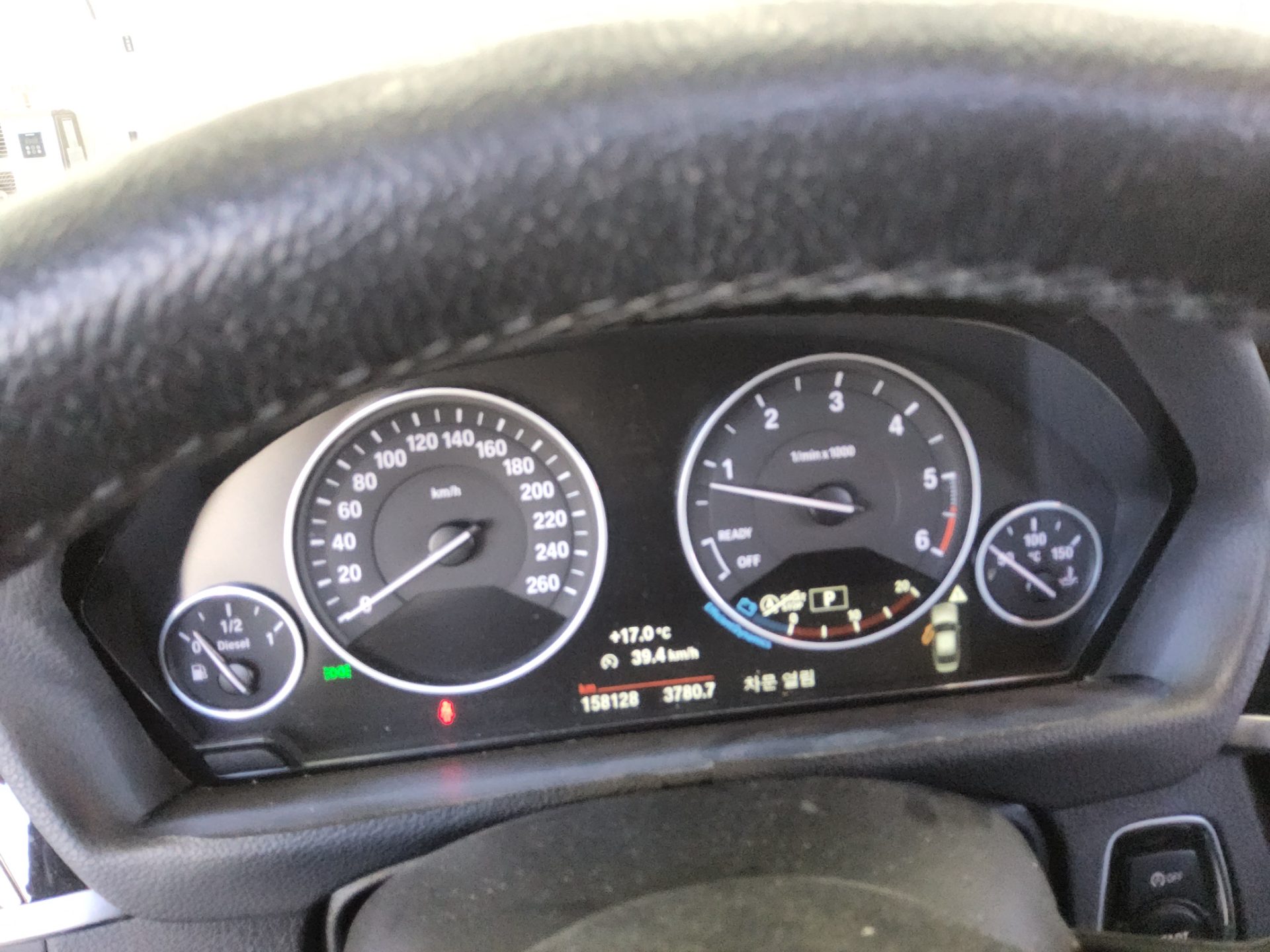 بي إم دبليو 3 Series 2016 320d