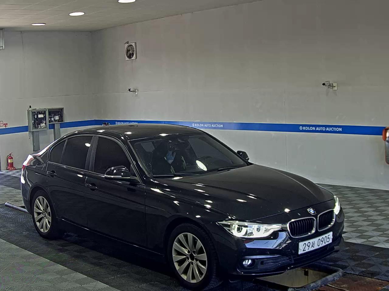 بي إم دبليو 3 Series 2016 320d