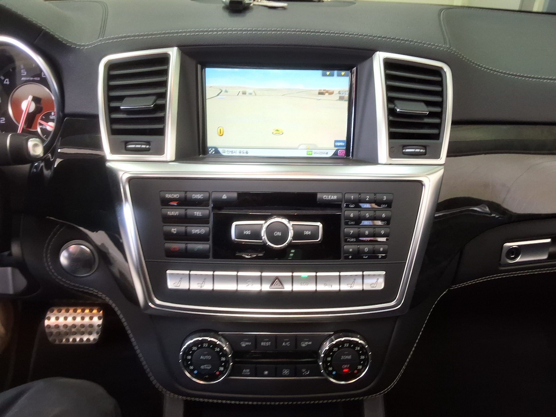 مرسيدس بنز M Class Ml63 Amg 2013 ML63
