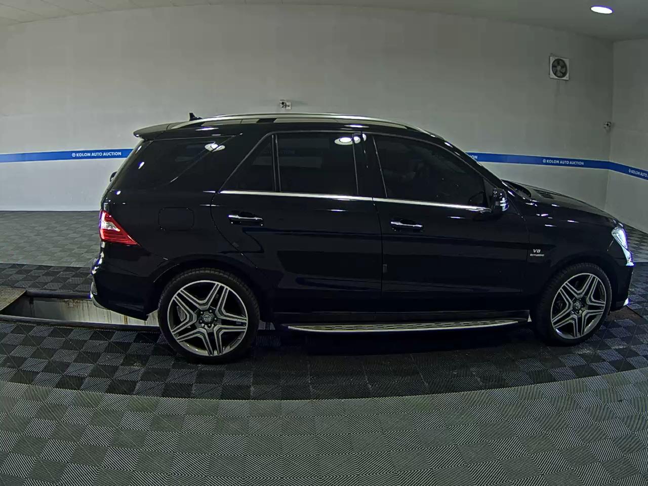 مرسيدس بنز M Class Ml63 Amg 2013 ML63