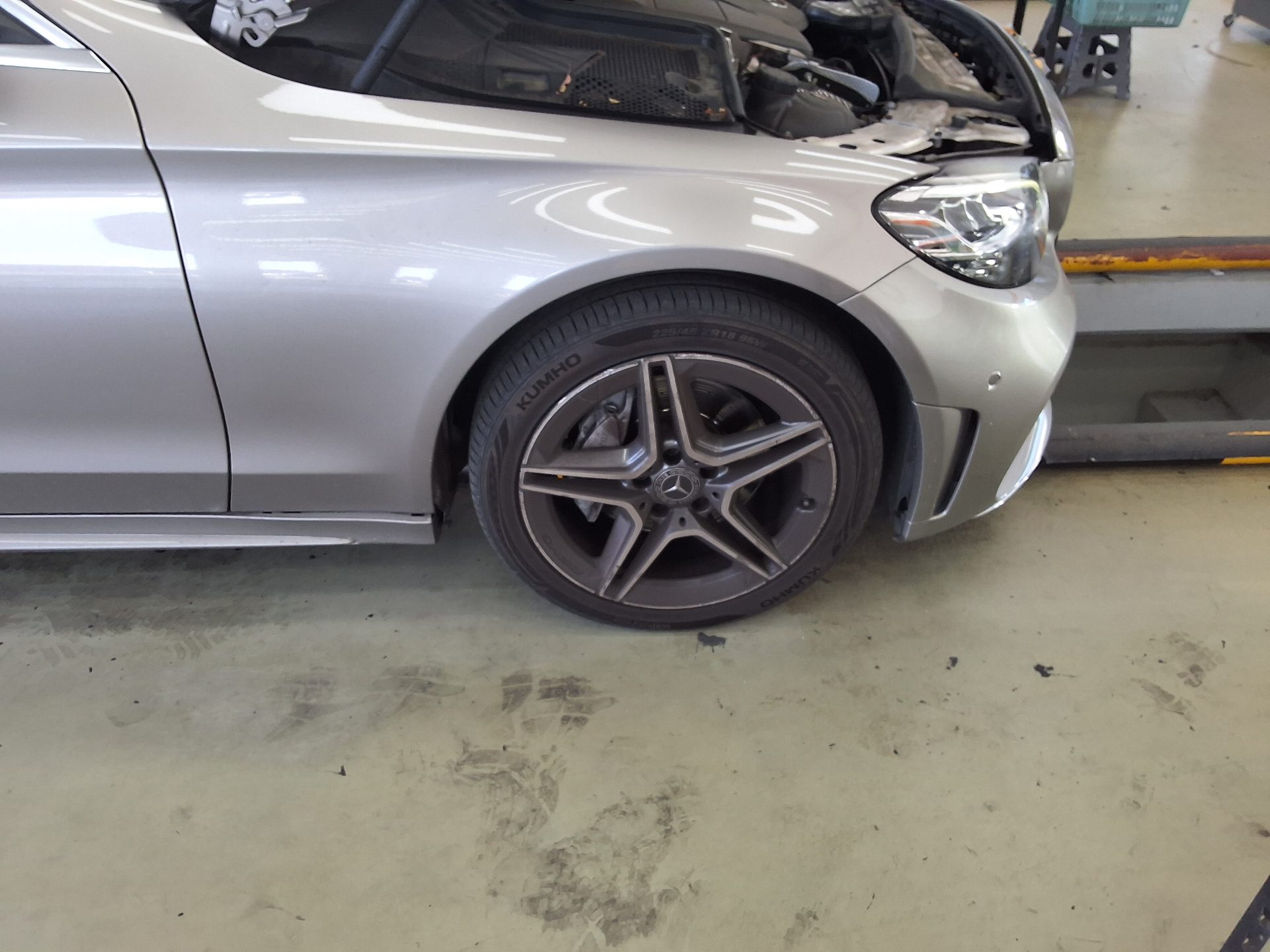 مرسيدس بنز C Class 2019 4MATIC LINE