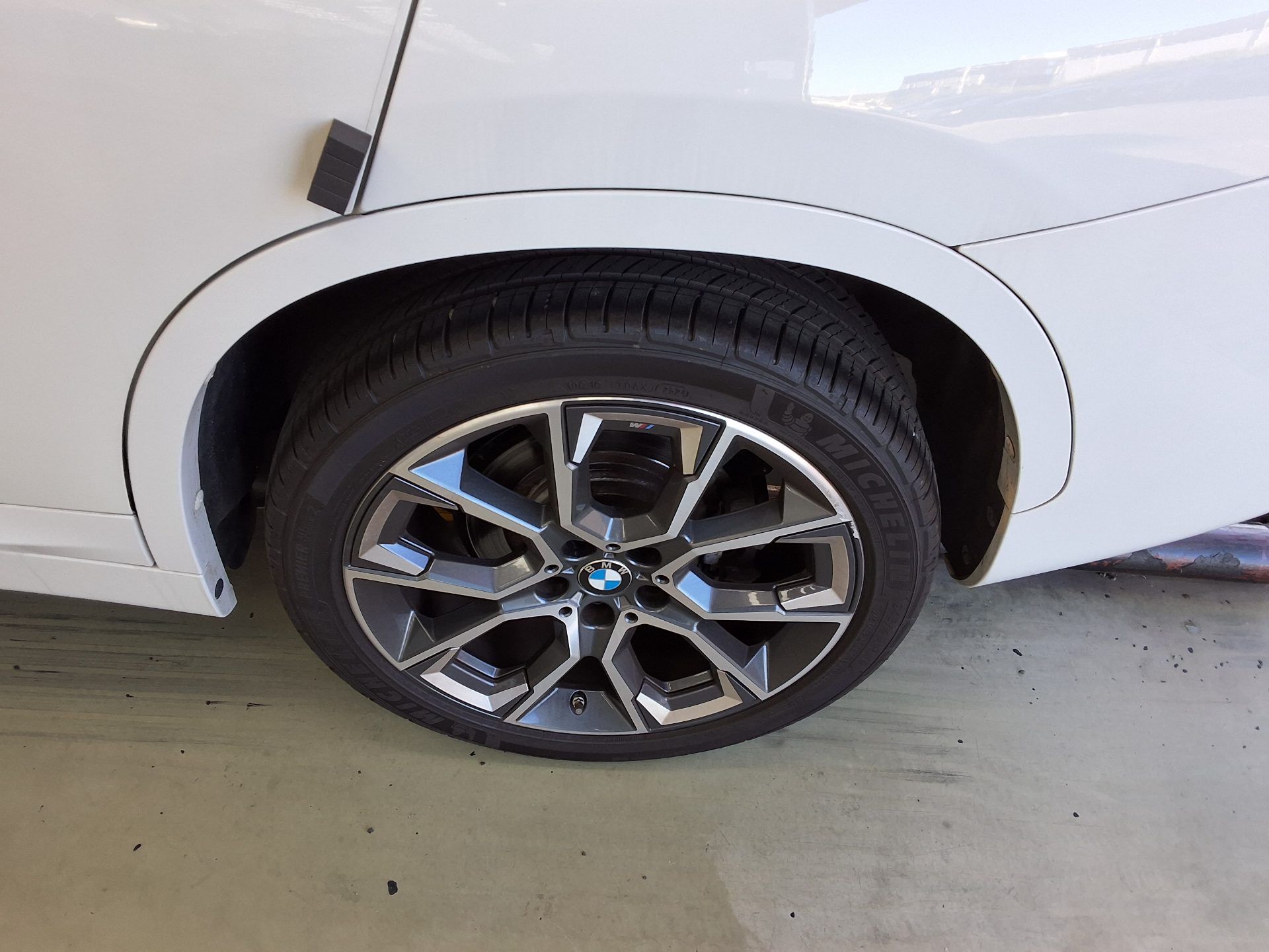 بي إم دبليو X1 2022 SPORT