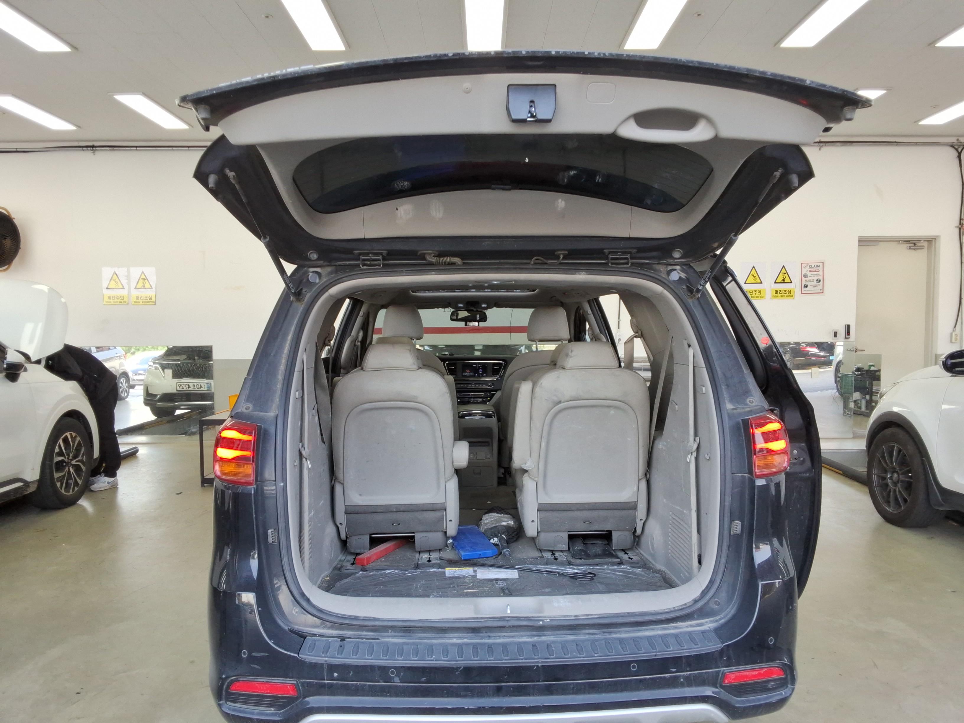 Kia SEDONA 2019 - Image 15