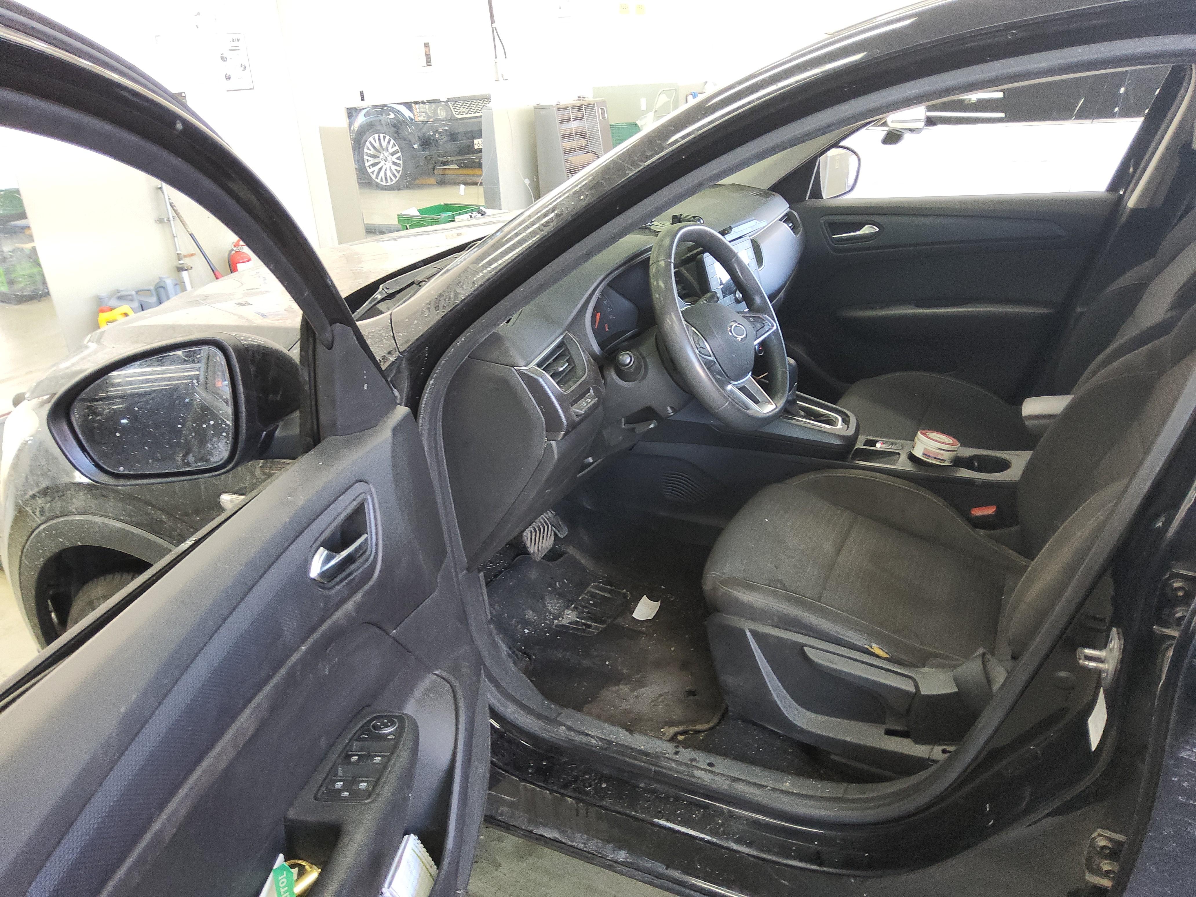 رينو سامسونج XM3 2020 - صورة 9