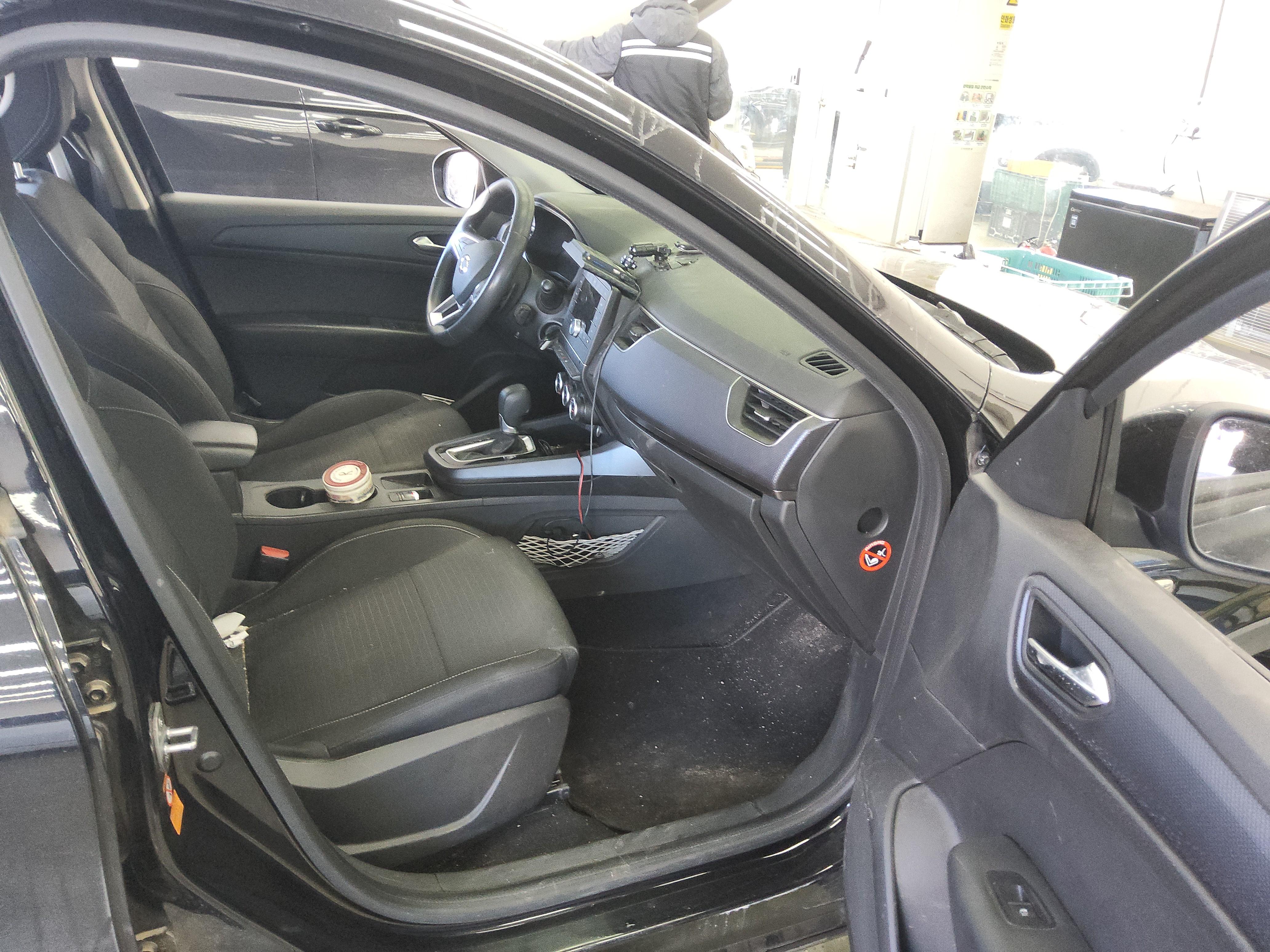 رينو سامسونج XM3 2020 - صورة 13