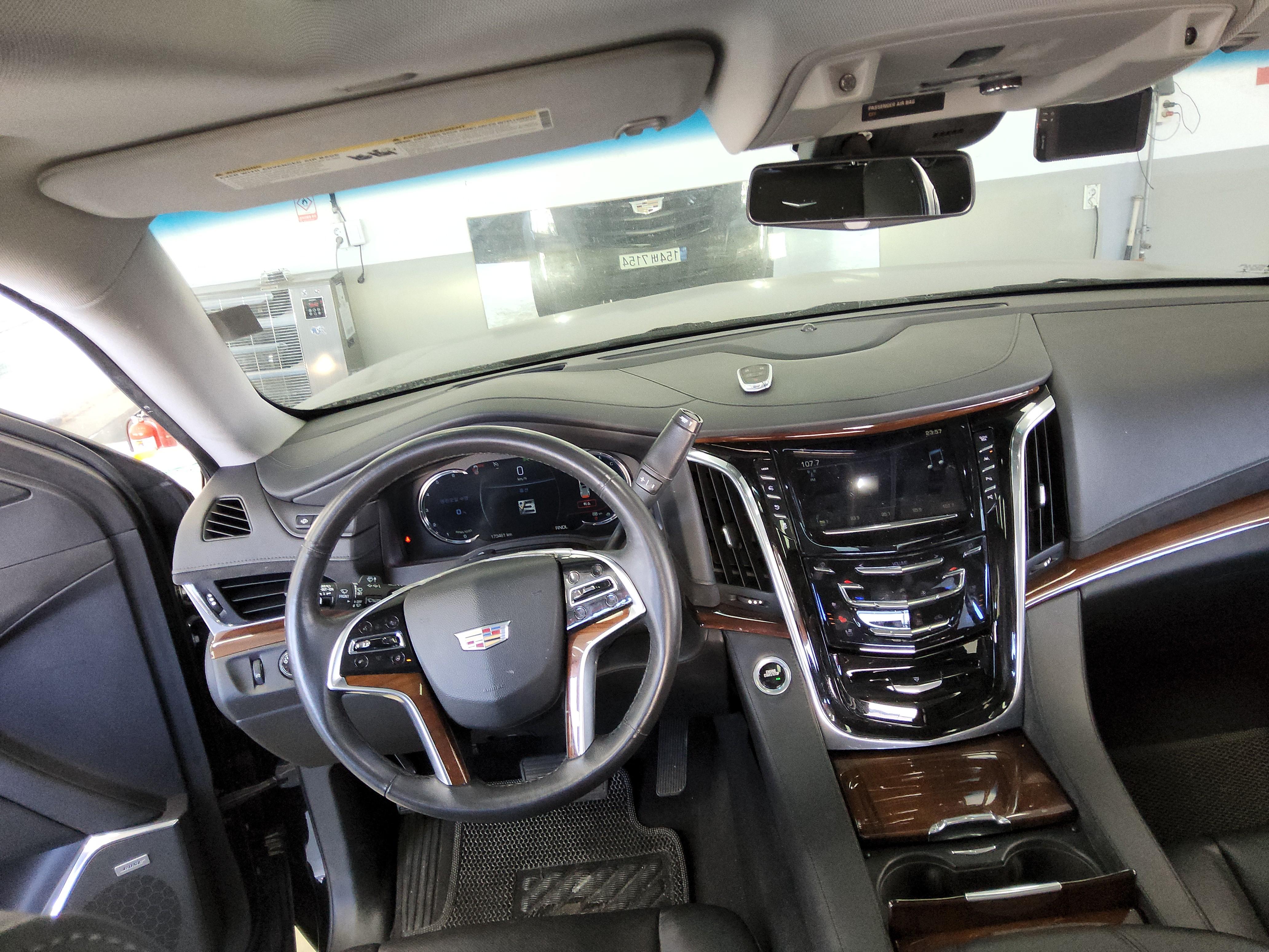 General Motors Cadillac - 10