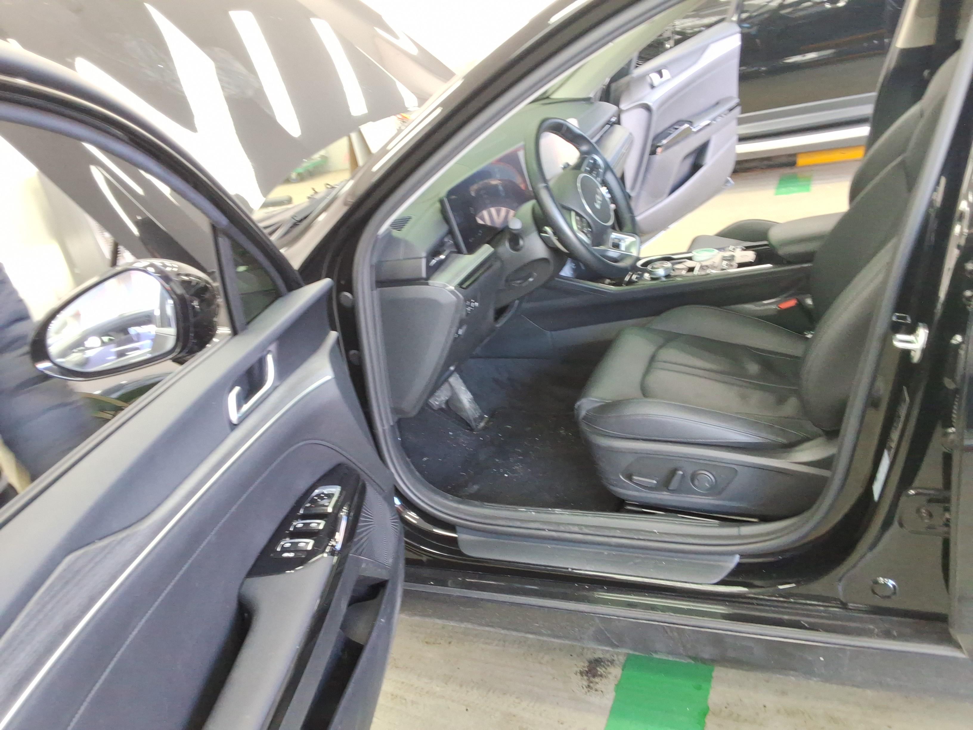 Kia K5 2024 - Image 9